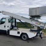 elevador sobre remolque